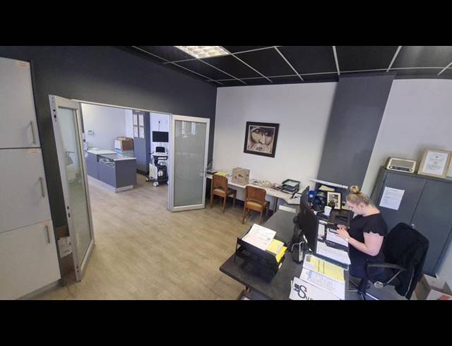 BUSINESS PROPERTY TO RENT IN PERSEQUOR